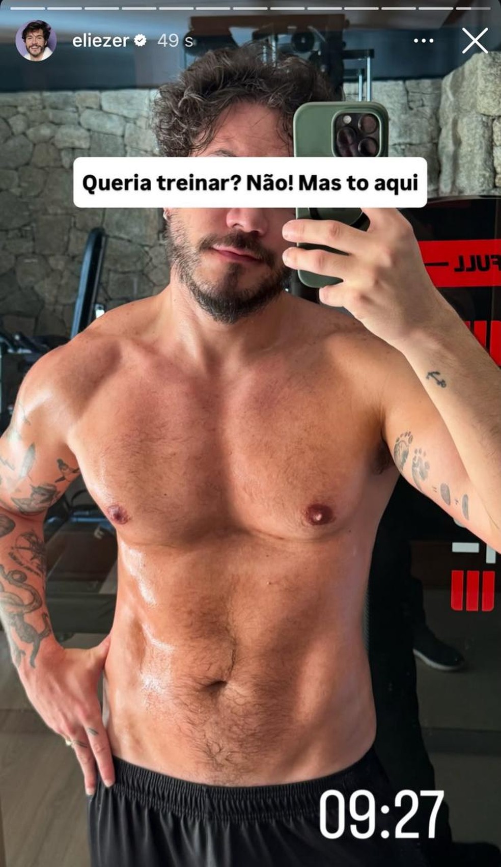 Enquanto Viih Tube se recupera de cirurgias plásticas, Eliezer treina ...