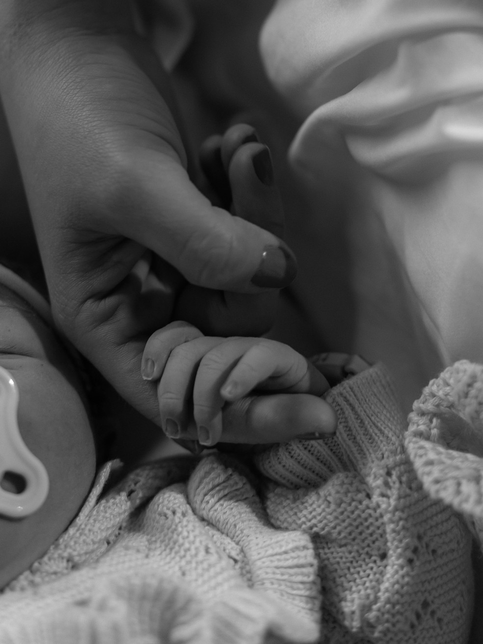 Nasce Isabela, filha de Mari Fernandez e Júlia Ribeiro — Foto: Reprodução/Instagram