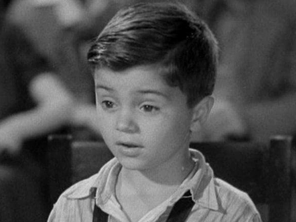 Robert Blake aos 7 anos no filme 'Good Bad Boys' (1940) — Foto: Divulgação/IMDB