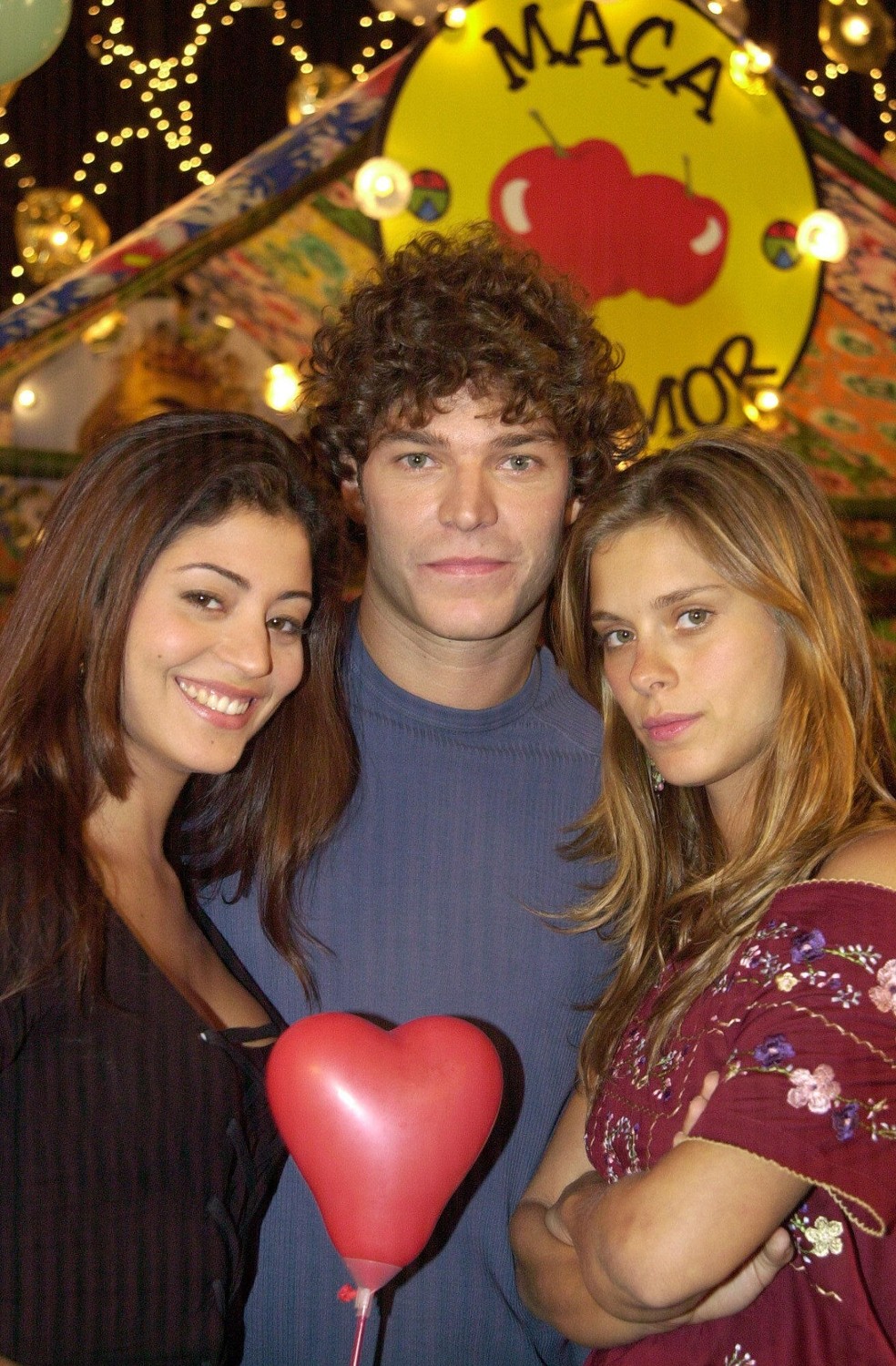 Carol Castro, Erik Marmo e Carolina Dieckmann formaram triângulo amoroso em 'Mulheres Apaixonadas' (Globo, 2003) — Foto: João Miguel Junior/TV Globo