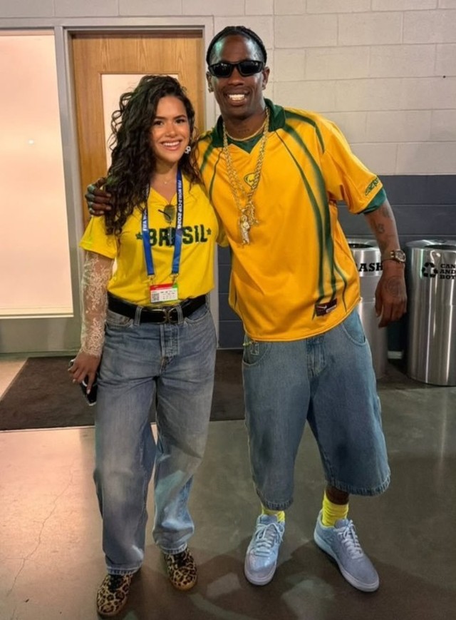 Vini Jr. dá camisa assinada a Travis Scott após rapper vibrar pelo ...