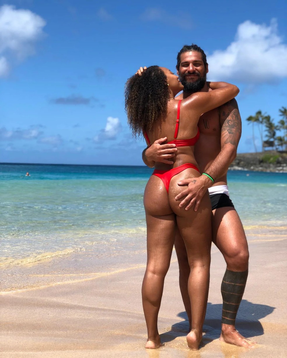 Sheron Menezzes e marido — Foto: Reprodução/Instagram