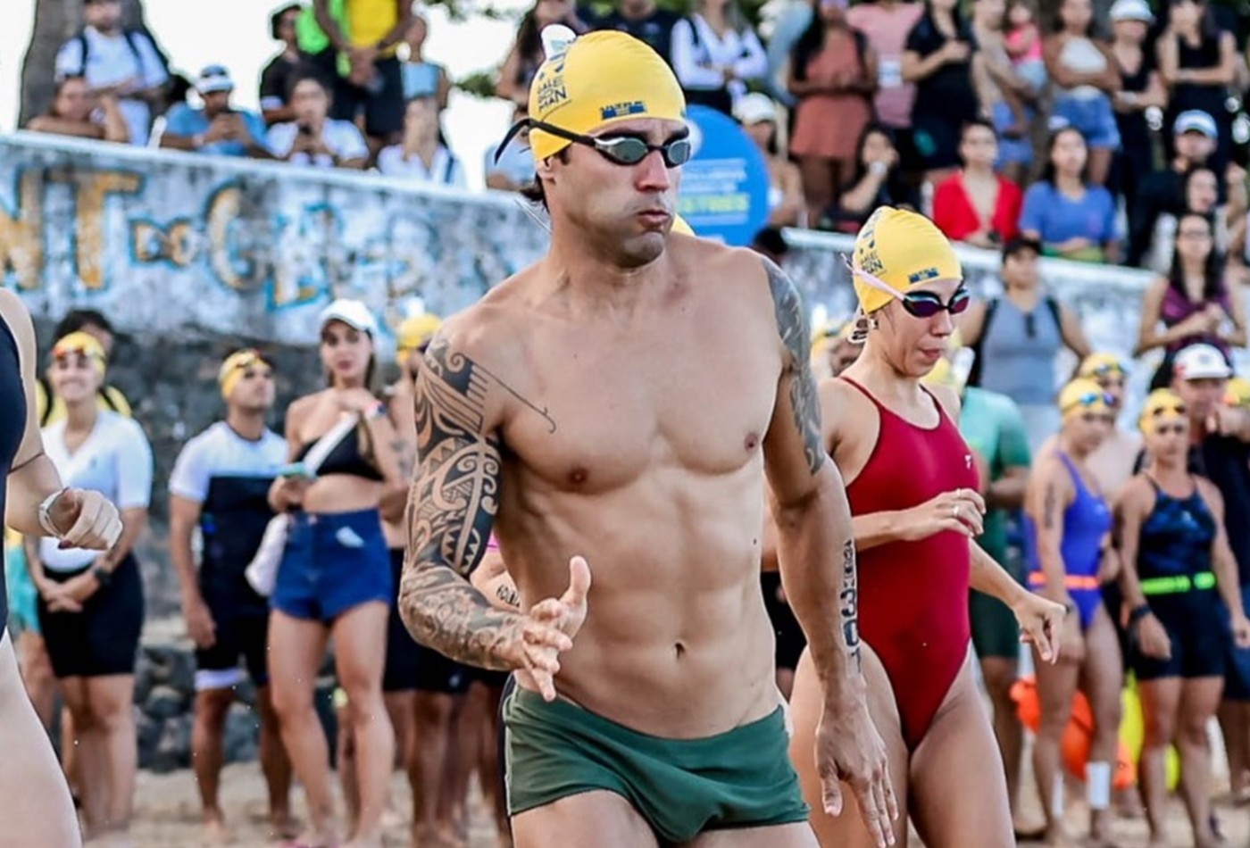 Daniel Cady, ex de Ivete, fica em 2º em competição de aquathlon e triathlon