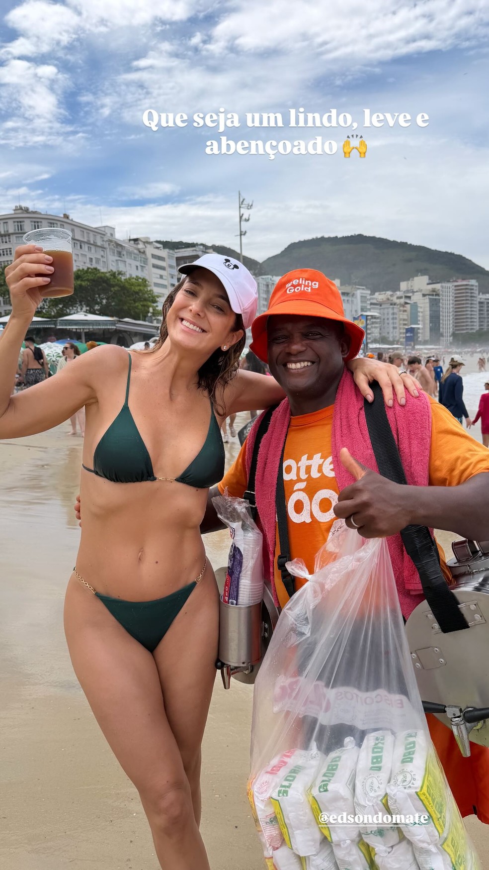 Ticiane Pinheiro curte praia no Rio de Janeiro no Réveillon — Foto: Reprodução/Instagram