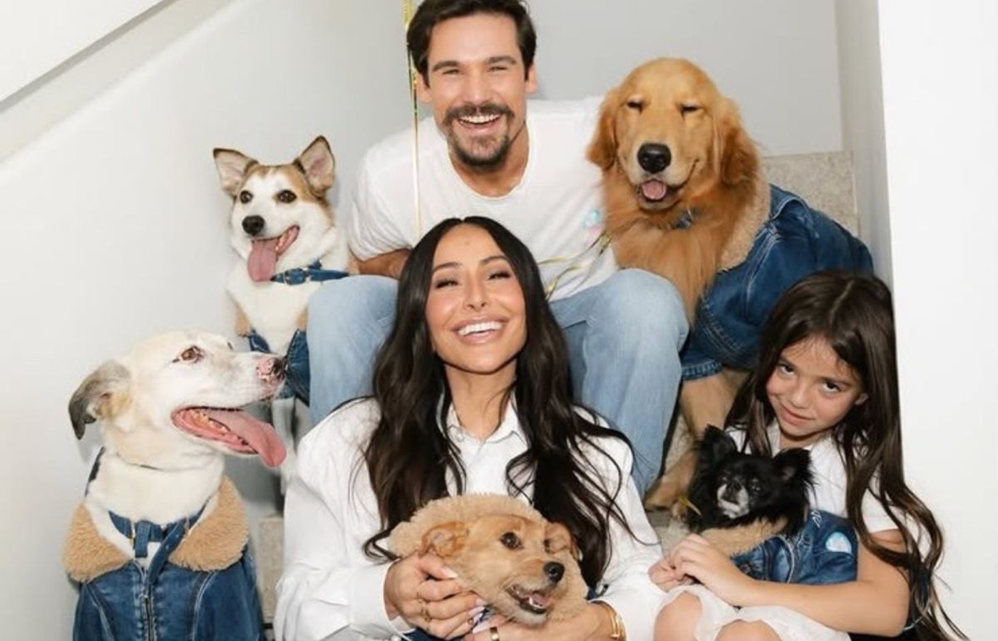 Sabrina Sato: "Animais de estimação têm o poder de transformar uma família"