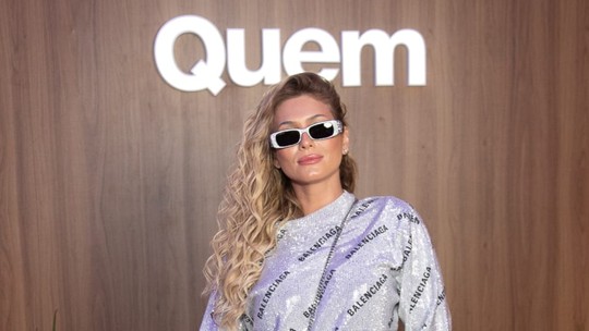 Com look de mais de R$ 30 mil, Lívia Andrade chega ao Rock in Rio, elogia Pedro Scooby e resgata rumores: 'Quem será a próxima?' Com look de mais de R$ 30 mil, Lívia Andrade chega ao Rock in Rio, elogia Pedro Scooby e resgata rumores: 'Quem será a próxima?'