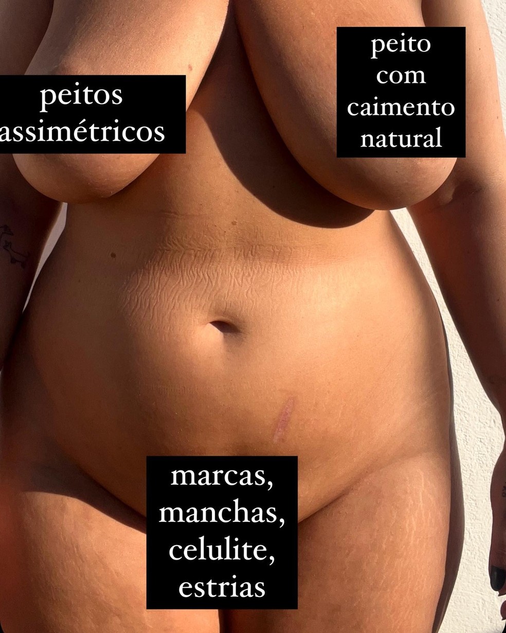 Letticia Munniz posa nua e mostra marcas — Foto: Reprodução/Instagram