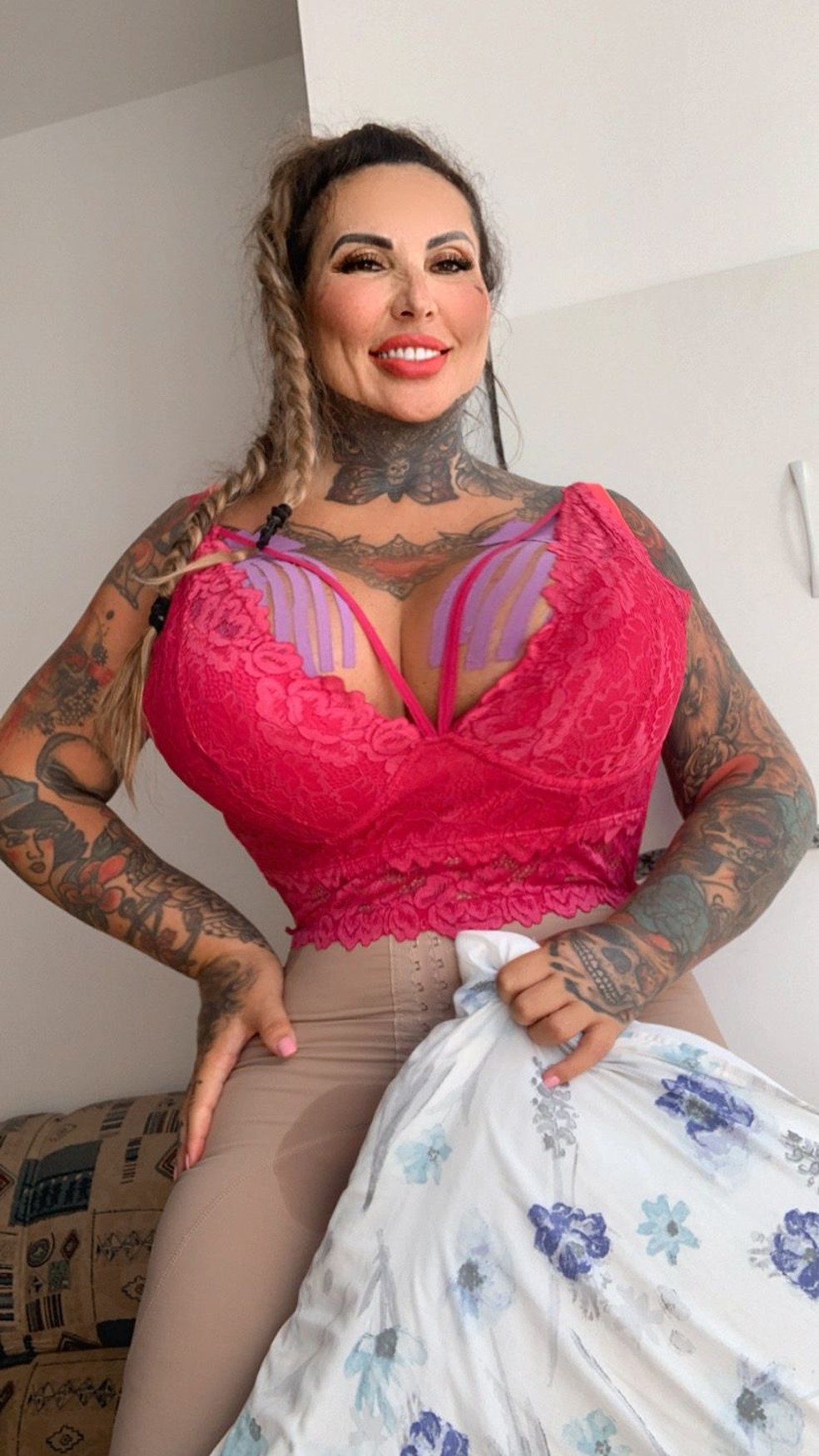 Sabrina Boing Boing aps colocar 6 litros de silicone nos seios  Foto: Divulgao / CO - Assessoria