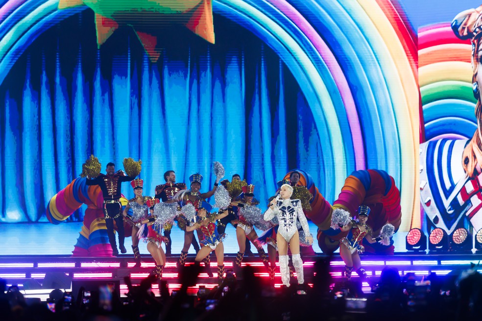Xuxa faz primeiro show de despedida da nave em São Paulo — Foto: Patrícia Devoraes/Brazil News