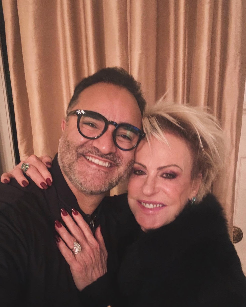 Ana Maria Braga e o namorado, Fabio Arruda — Foto: Reprodução/Instagram