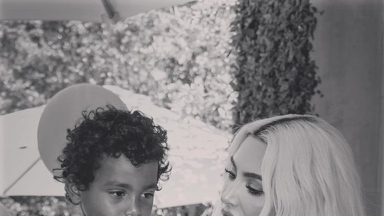 P-Salm, filho mais novo de Kim Kardashian, completa 5 anos e ganha festão com tema de 'Caça-Fantasmas'
