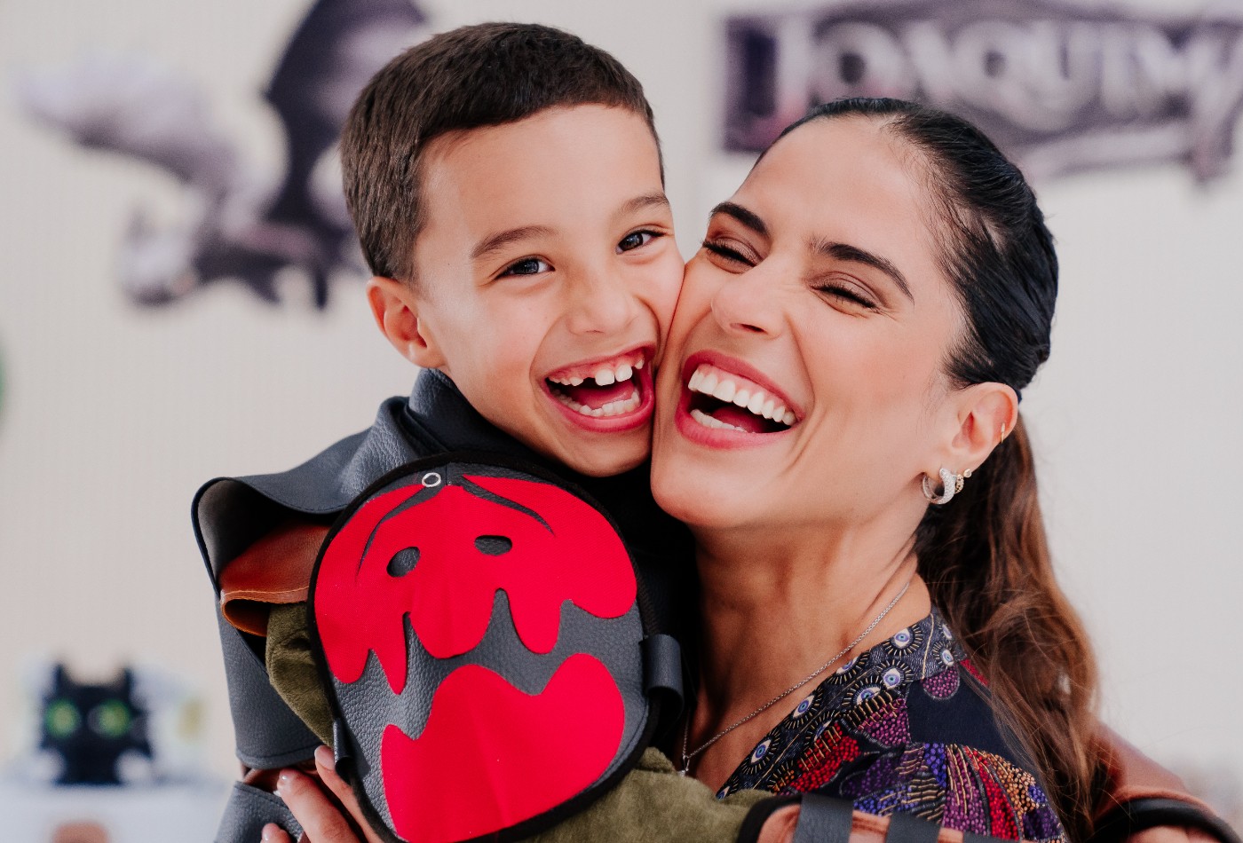 Camilla Camargo comemora 7 anos do filho com festão sem a presença de Zezé e Graciele