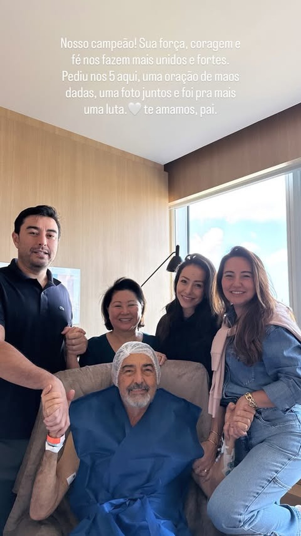 Sabrina Sato com a família — Foto: Reprodução/Instagram