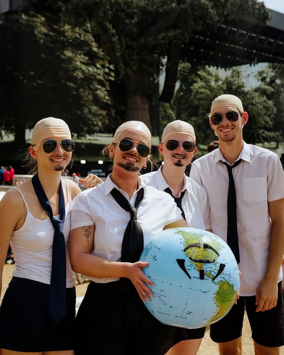 Fãs do Pitbull durante show do artista — Foto: Reprodução/Instagram