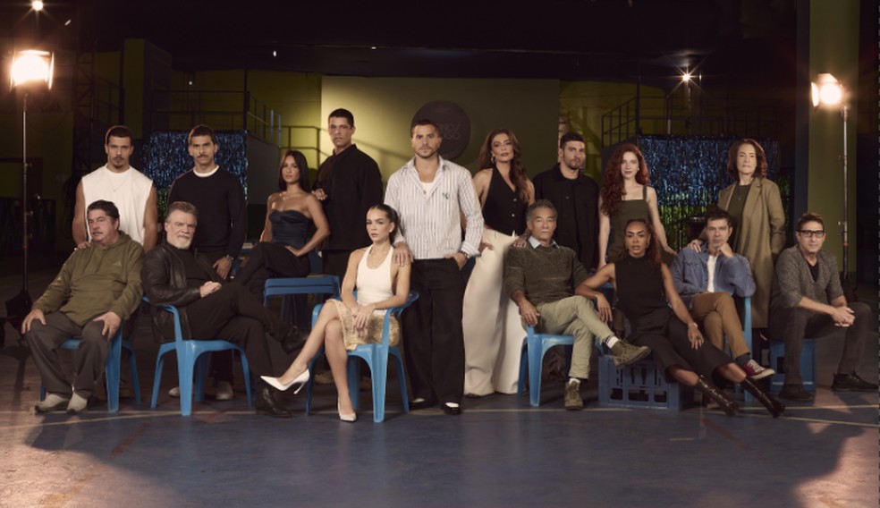 Elenco de Os Donos do Jogo — Foto: Julia Mataruna/Netflix