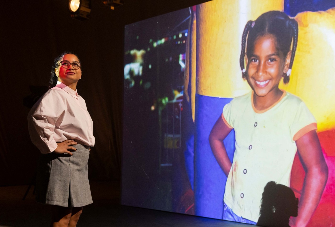 Tia Milena estreia no 'Criança Esperança' e conta como sua história é ligada ao projeto: 'Vivi em um abrigo'