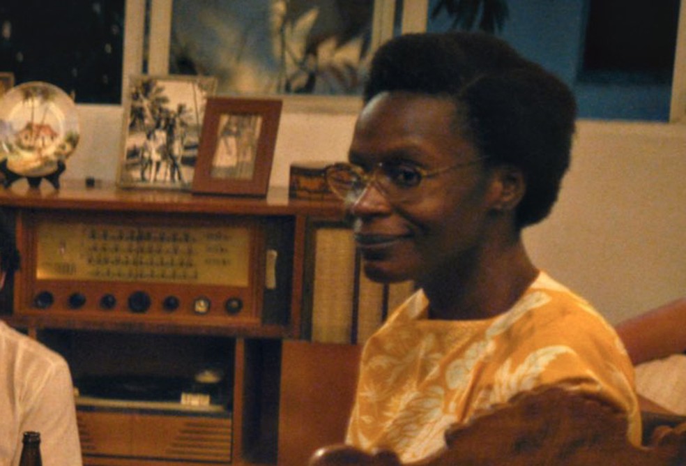 Isabé Zuaa em 'O Agente Secreto' — Foto: Divulgação