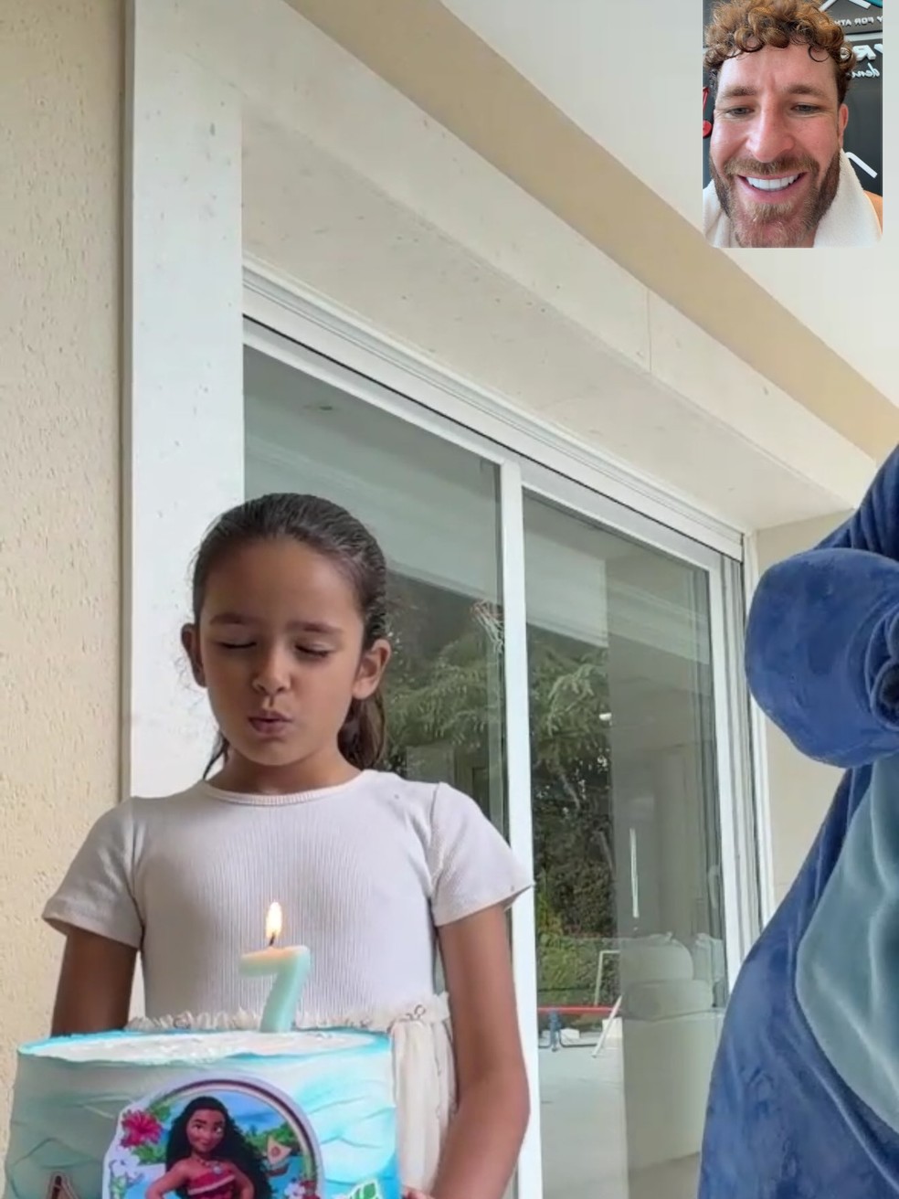 Léo Pereira celebra 7 anos de Helena, sua filha com Tainá Militão — Foto: Reprodução/Instagram