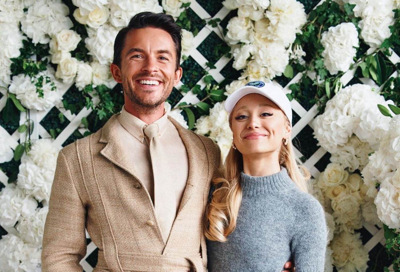 Seguindo os passos de Ariana Grande, Jonathan Bailey desiste de musical em Londres: 