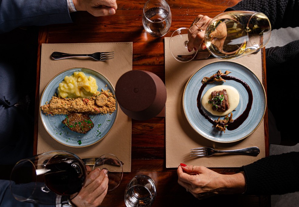Sal Gastronomia, do chef Henrique Fogaça, lança menu degustação — Foto: Embrasa
