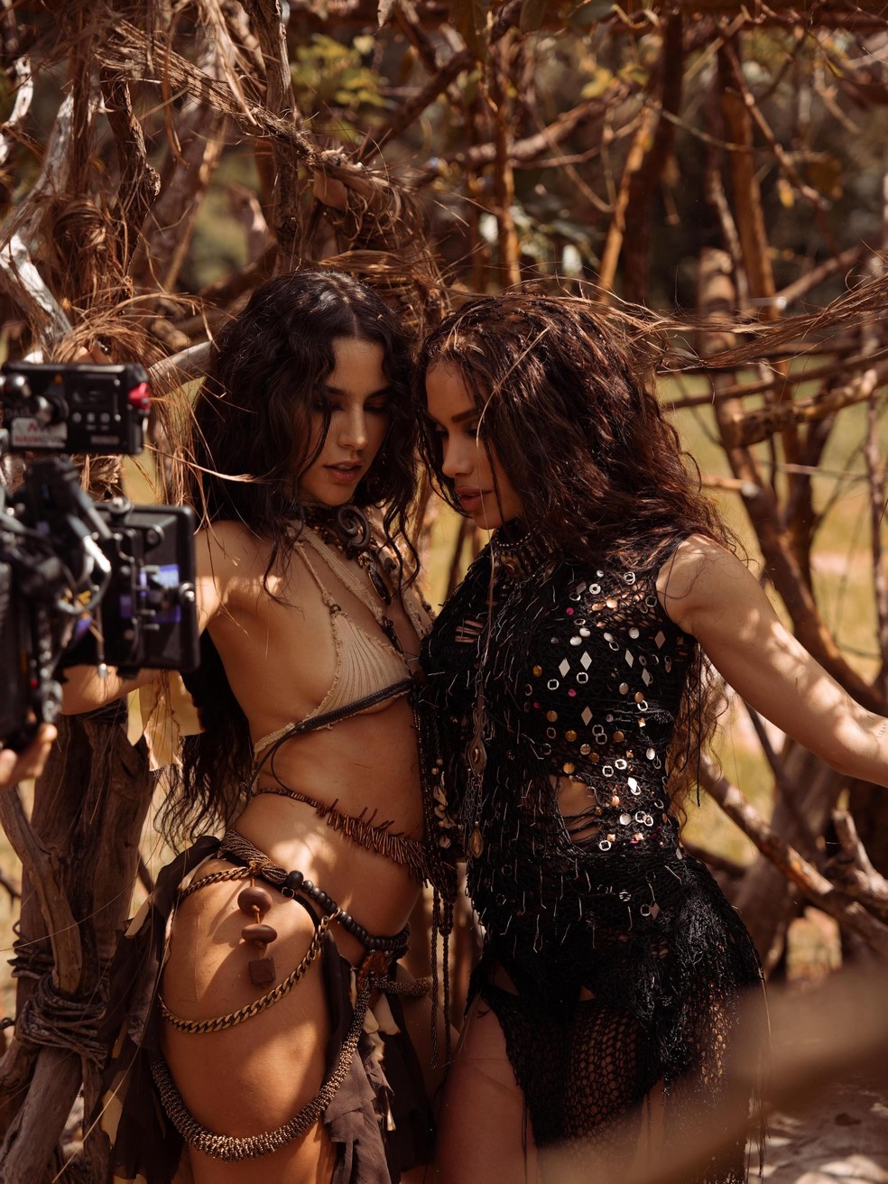 Anitta e Marina Sena após lançamento de single — Foto: Reprodução/Instagram