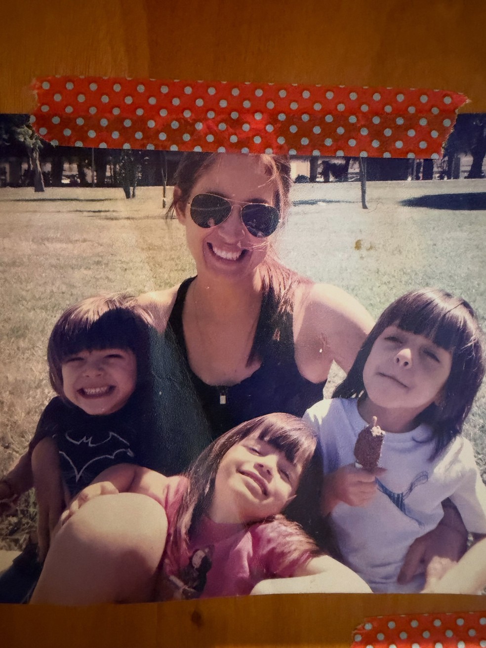 Poliana Abritta comemora aniversário de 18 anos dos filhos, Guido, José e Manuela — Foto: Reprodução / Instagram