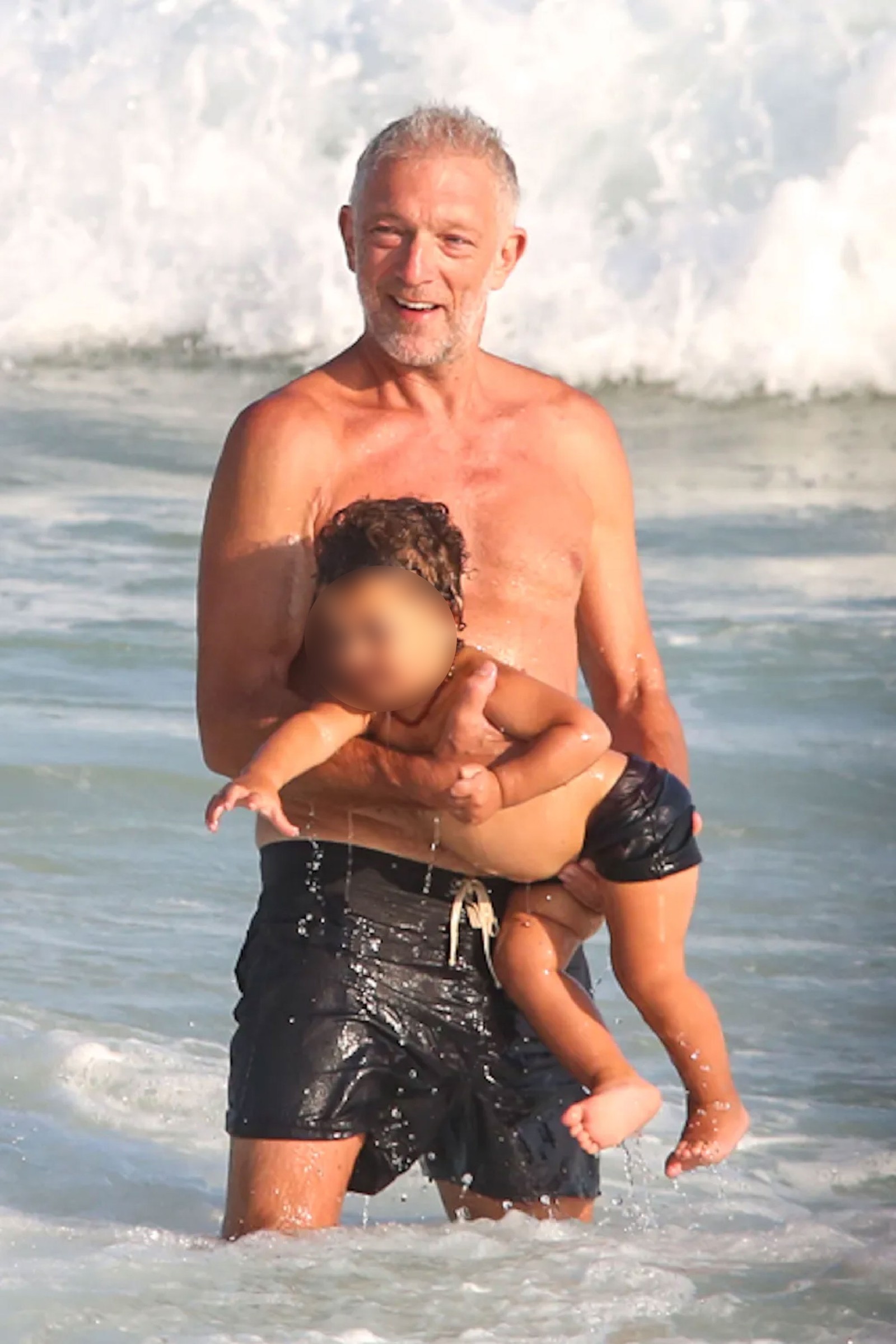 Vincent Cassel e Narah Baptista —  Foto: Dilson Silva e JC Pereira/Agnews