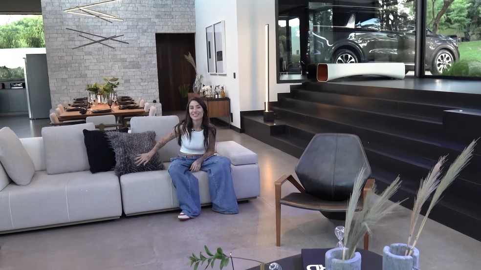 Bianca Andrade faz tour por mansão de R$ 18 milhões — Foto: Reprodução/Youtube