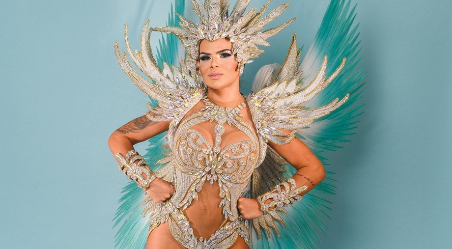 Juliana Souza, musa da Vila Isabel no Carnaval 2024