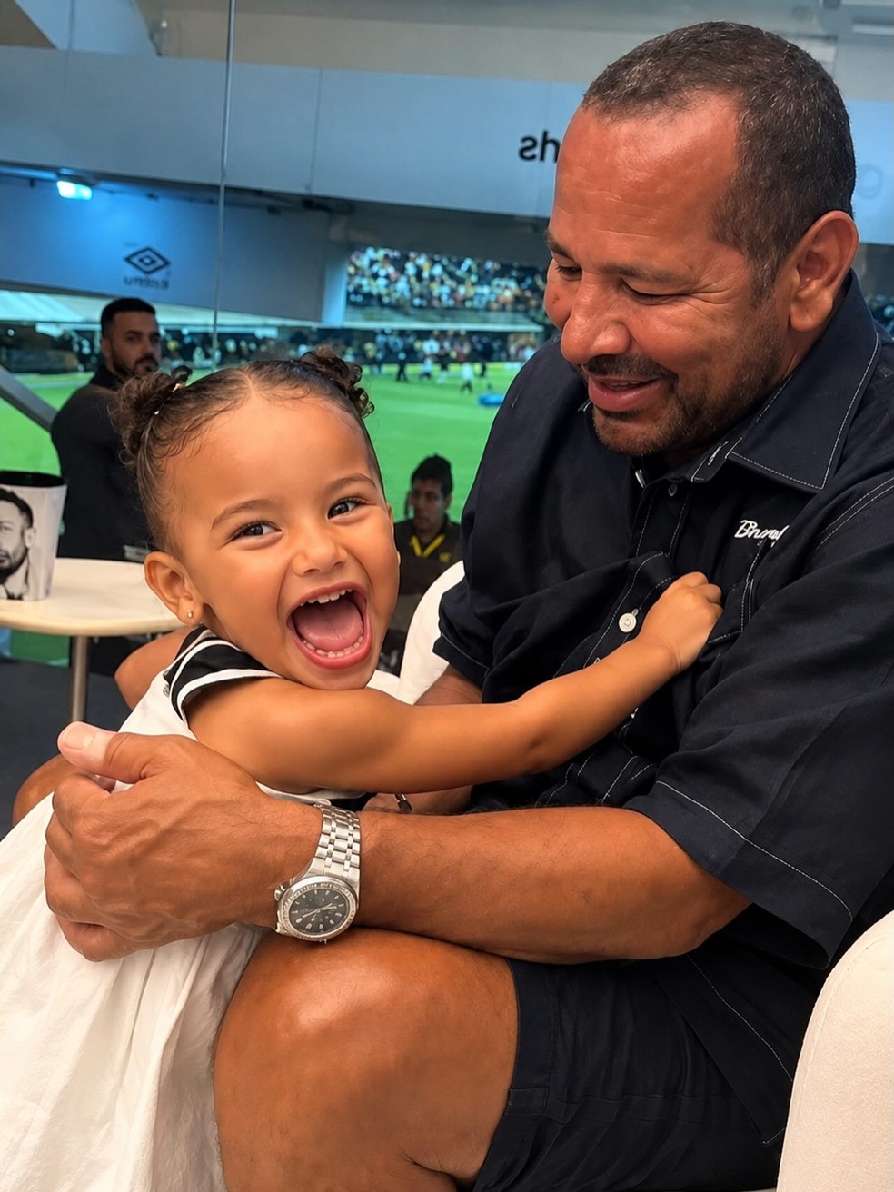 Pai de Neymar comemora aniversário de Mavie — Foto: Reprodução/Instagram