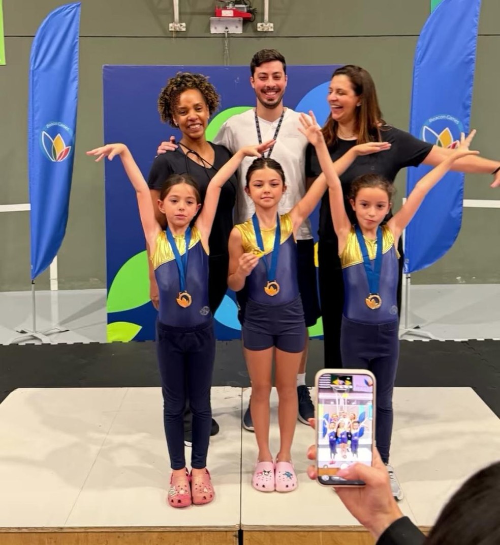 Zoe em estreia de competição artística — Foto: Reprodução/Instagram
