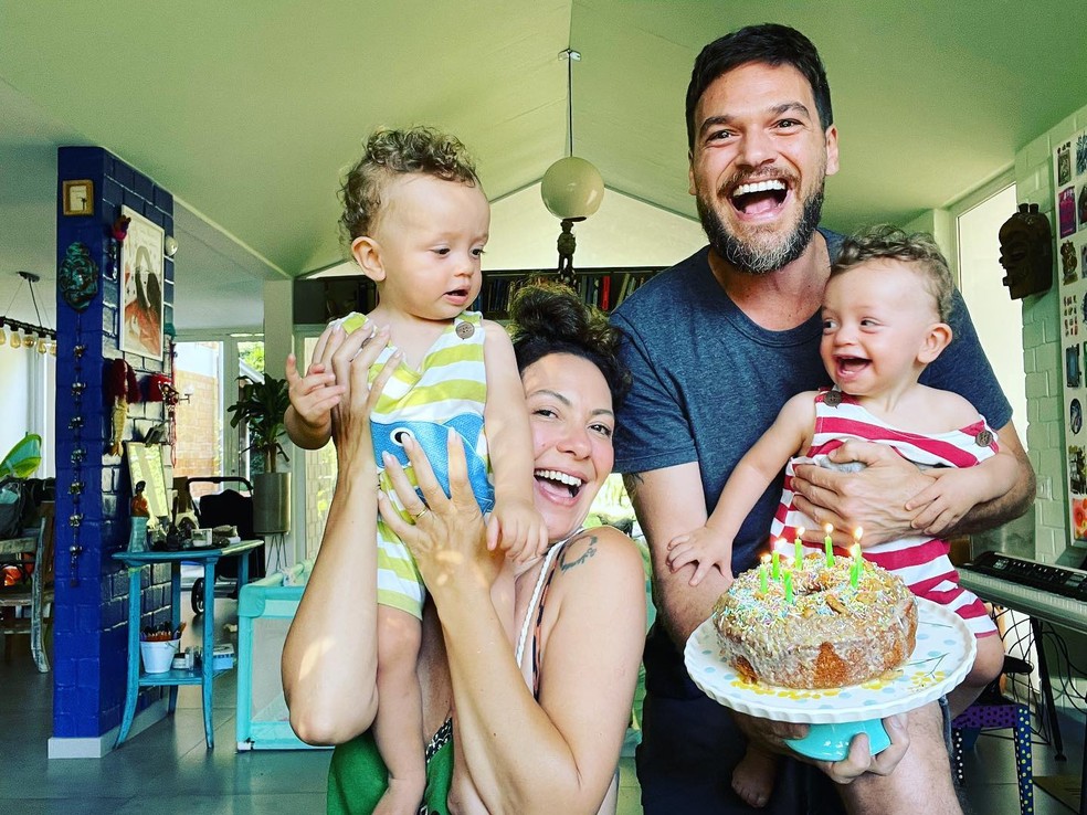 Fabiula Nascimento e Emilio Dantas comemoram mesversário dos gêmeos — Foto: Reprodução/Instagram