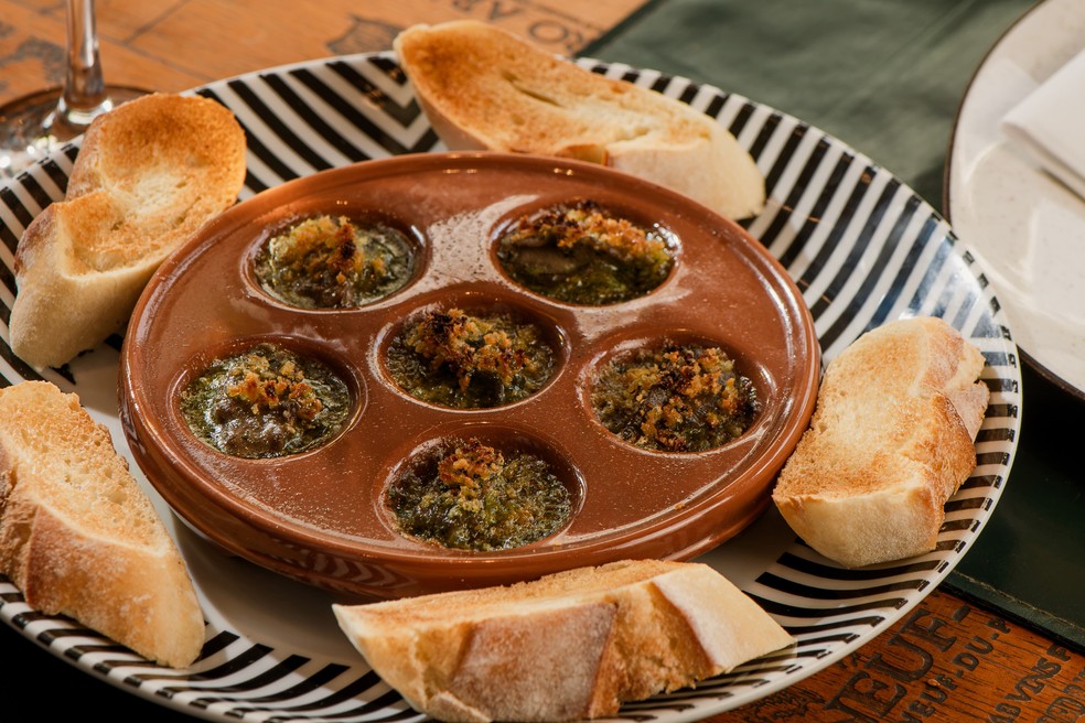 Escargots do Chez L'ami Martin — Foto: Divulgação/Alex Woloch