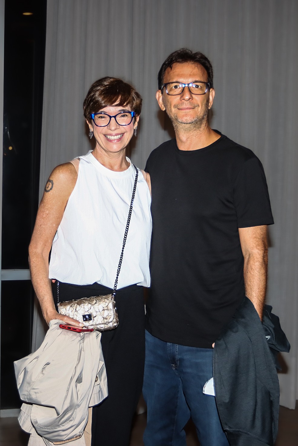 Renata Lo Prete faz rara aparição com o marido em show de Mônica ...