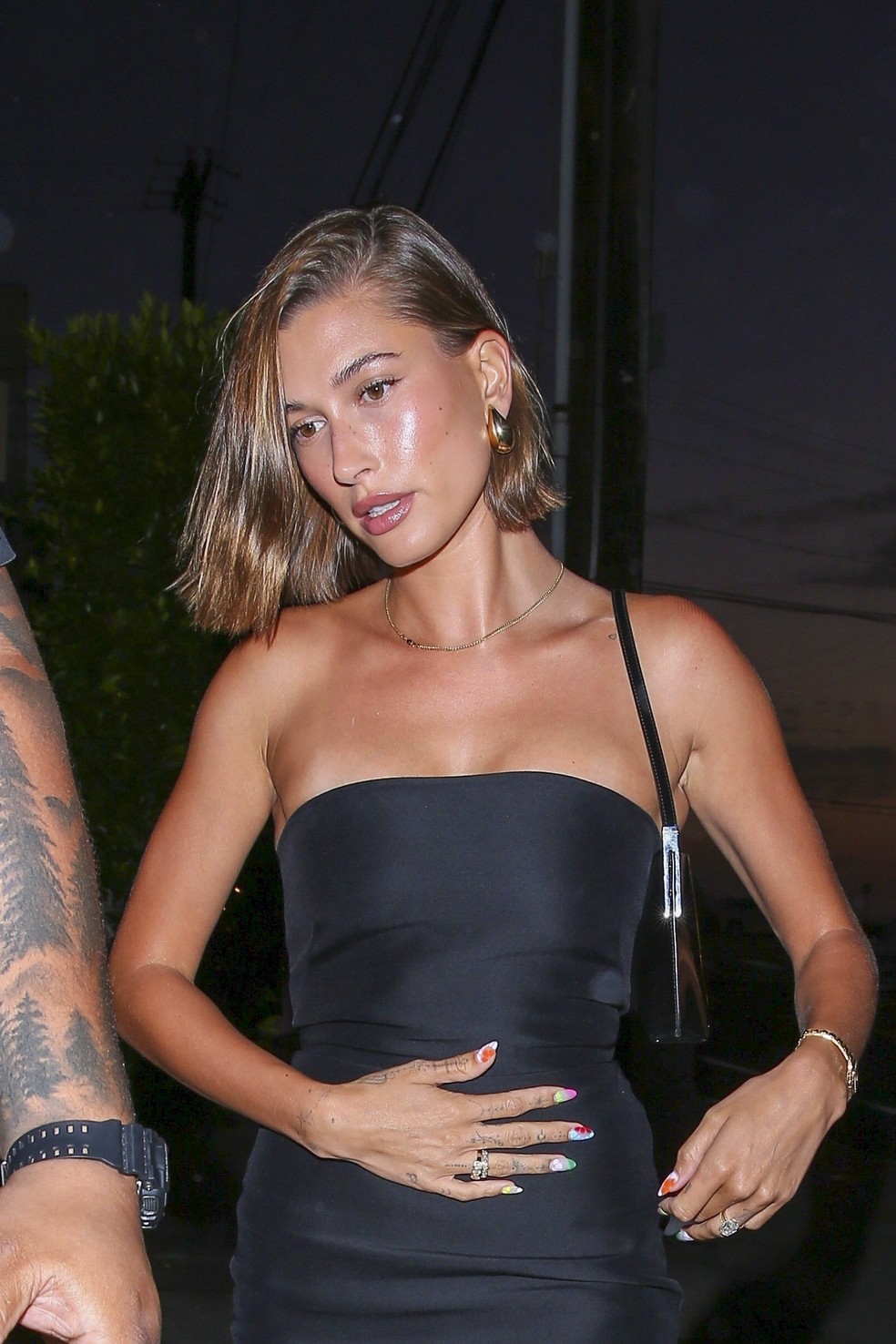 Hailey Bieber — Foto:  The Grosby Group