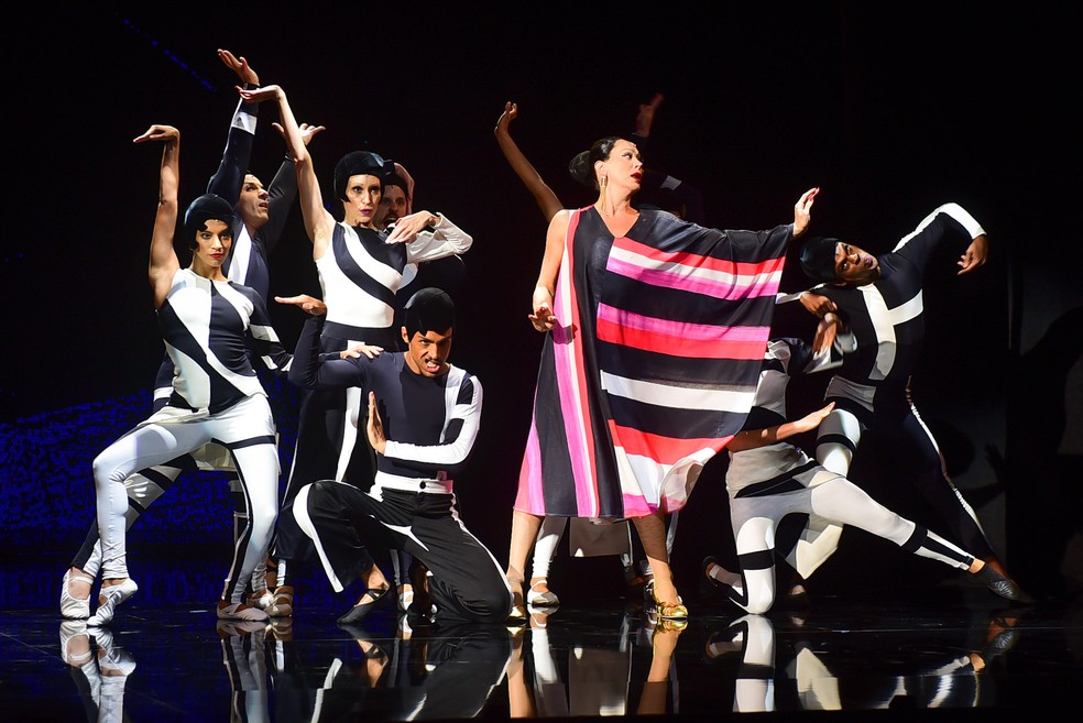 Claudia Raia como Tarsila — Foto: Andy Santana / Brazil News