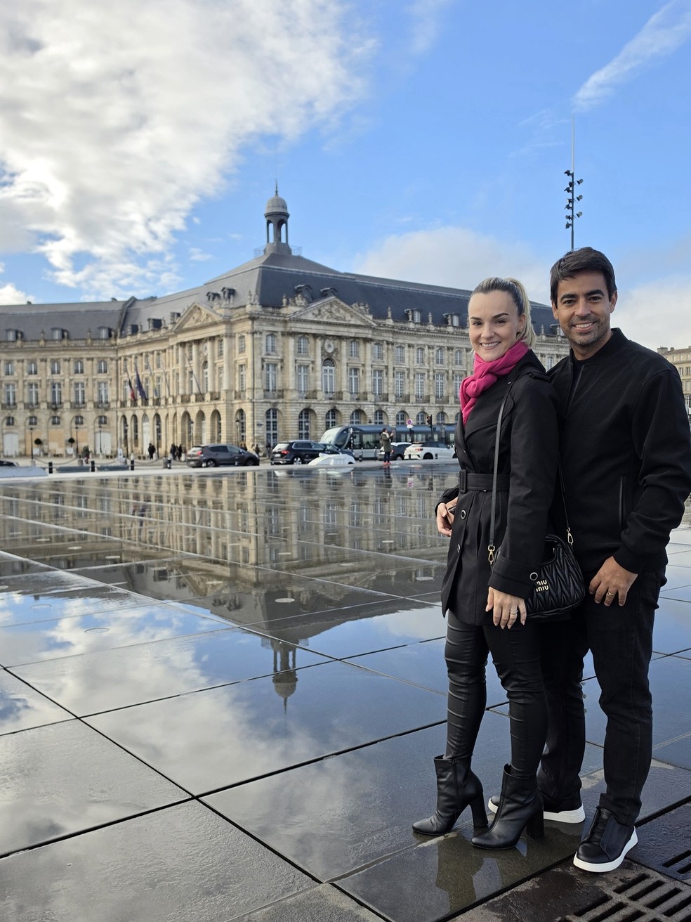 Patrick de Oliveira e Thalita Ribeiro em Bordeaux, na França — Foto: Arquivo pessoal