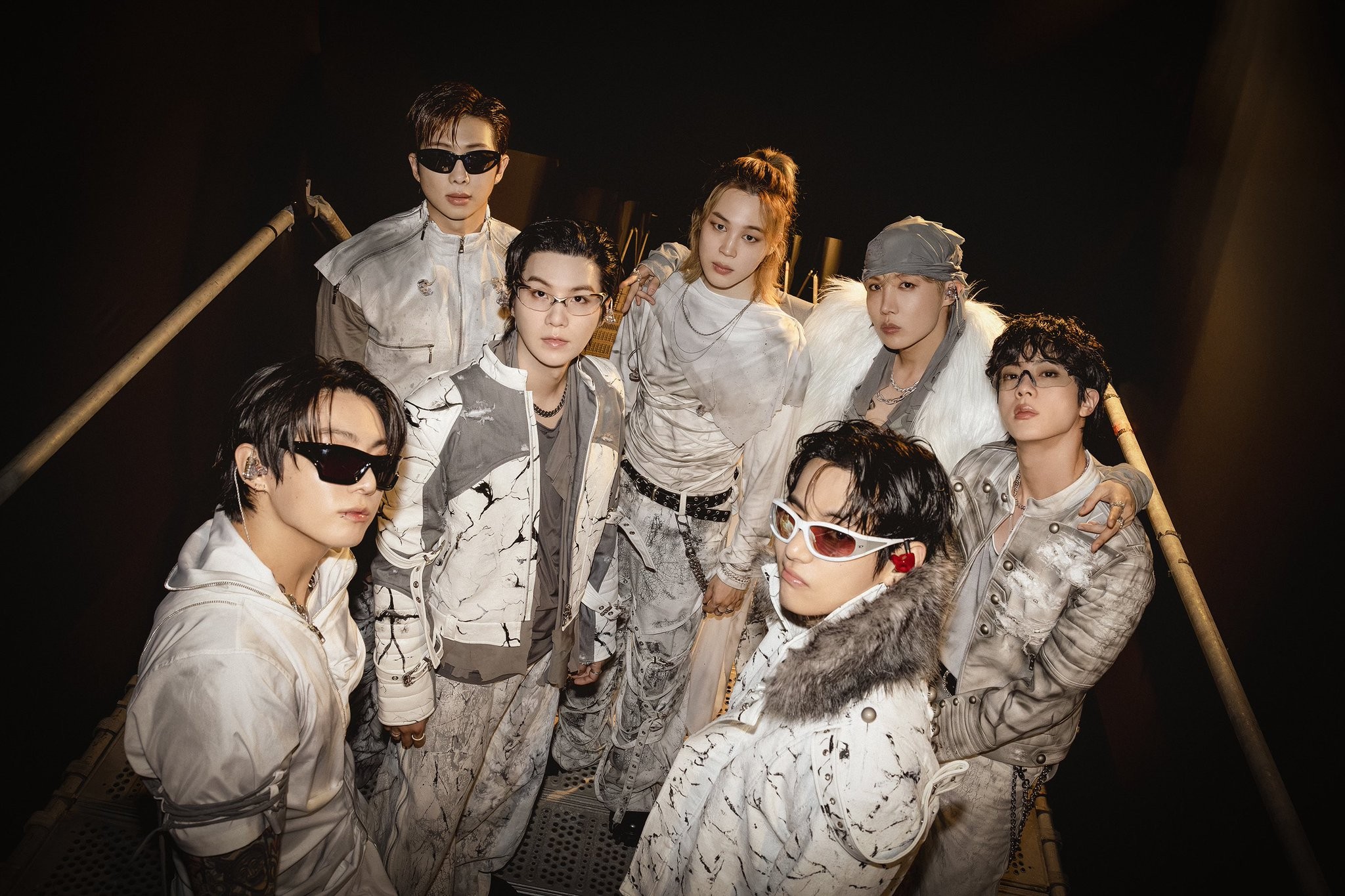 Após reclamações de fãs do BTS, Procon-SP notifica produtora sobre estrutura dos shows no Brasil