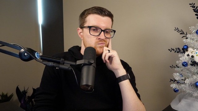 Morre aos 32 anos o influenciador de games Alex Cimo e esposa lamenta