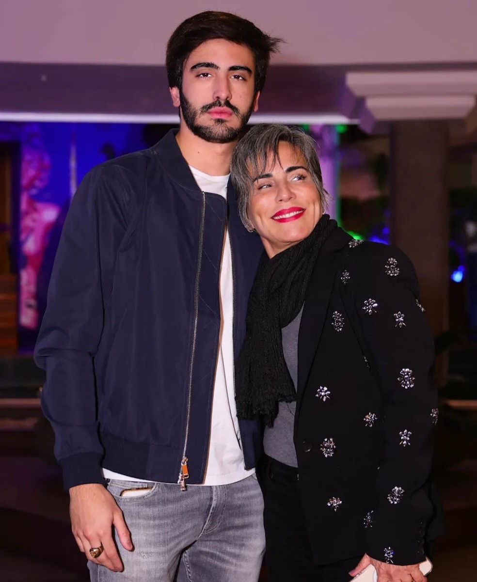 Gloria Pires celebra aniversário de 22 de filho caçula — Foto: Reprodução/Instagram