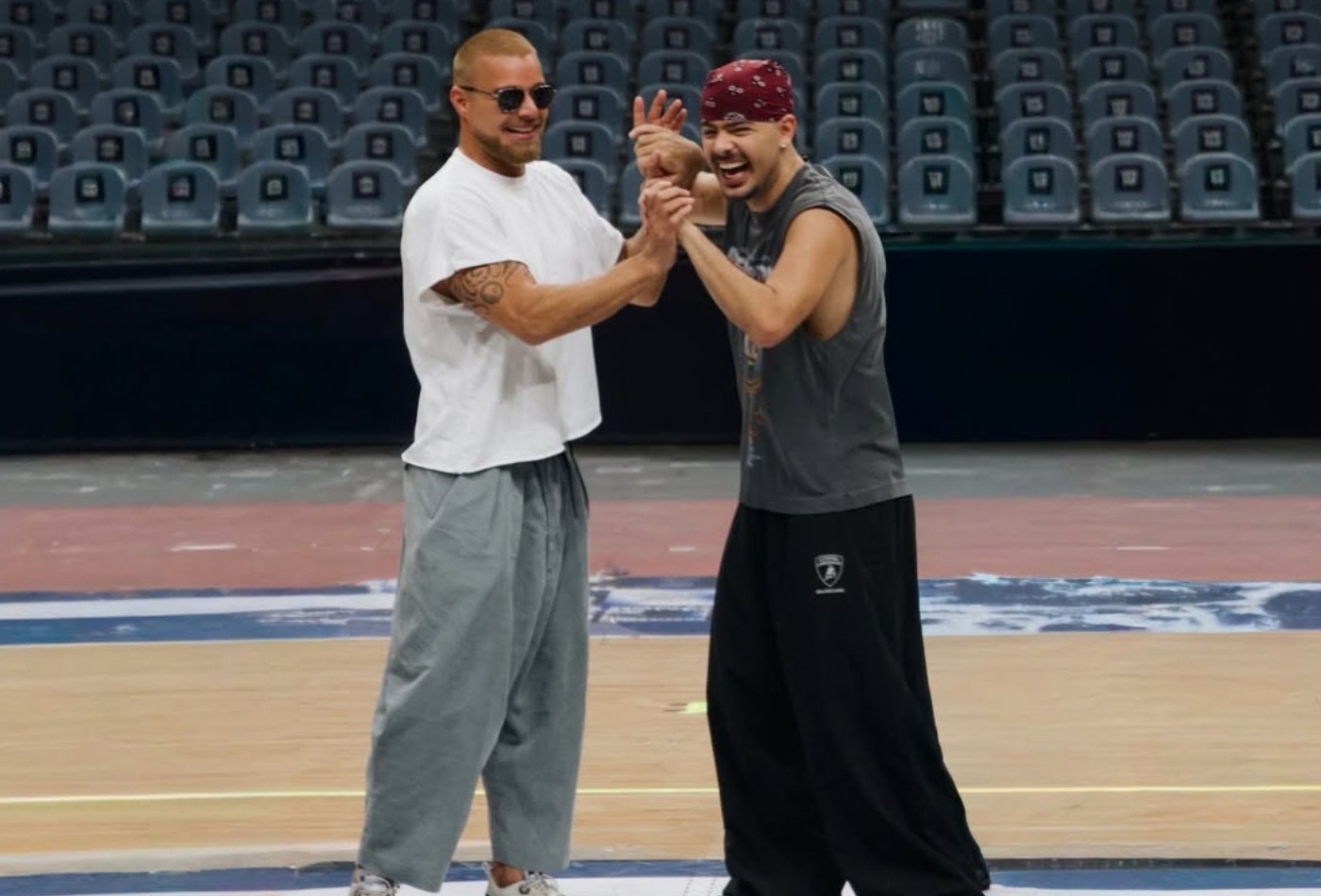 Pedro Sampaio e Ricky Martin revelam detalhes de show no primeiro jogo da NFL no Rio