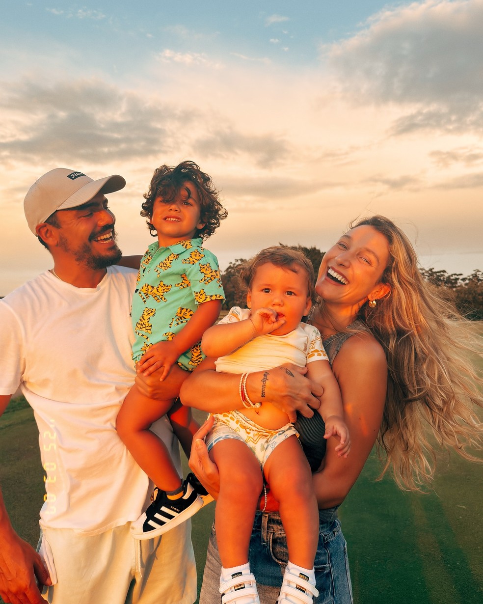 Gabriela Pugliesi e T&uacute;lio Dek s&atilde;o pais de Lion e Massimo &mdash; Foto: Reprodu&ccedil;&atilde;o | Instagram