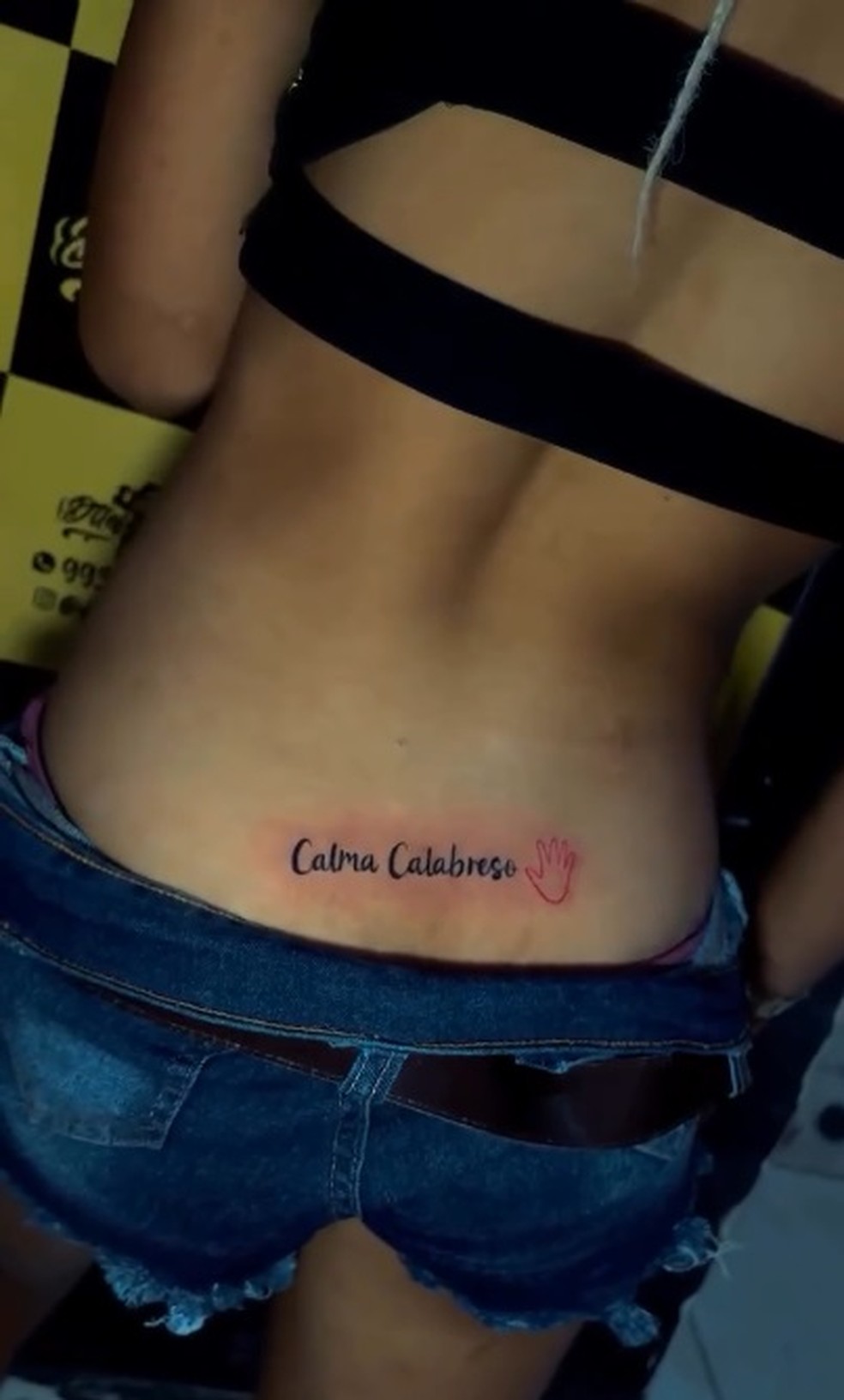 Jovem tatua Calma, calabreso após Davi usar frase no BBB 24
