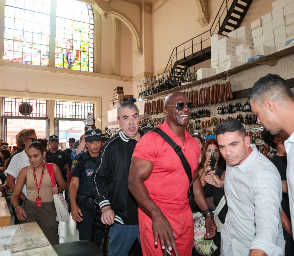 Terry Crews, o Julius de 'Todo Mundo Odeia o Cris', come sanduíche de ...