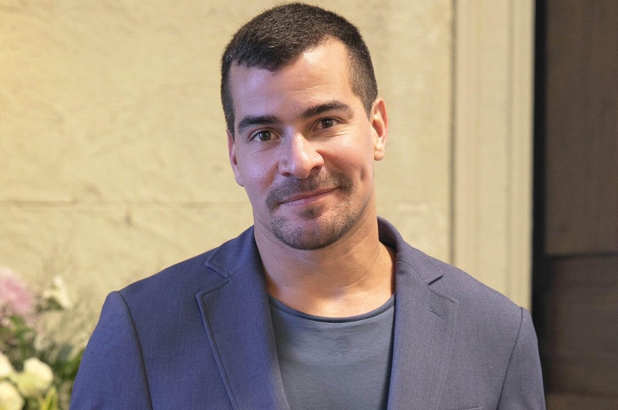 Thiago Martins fará 'Vale Tudo' e papel passa por mudanças significativas; saiba detalhes