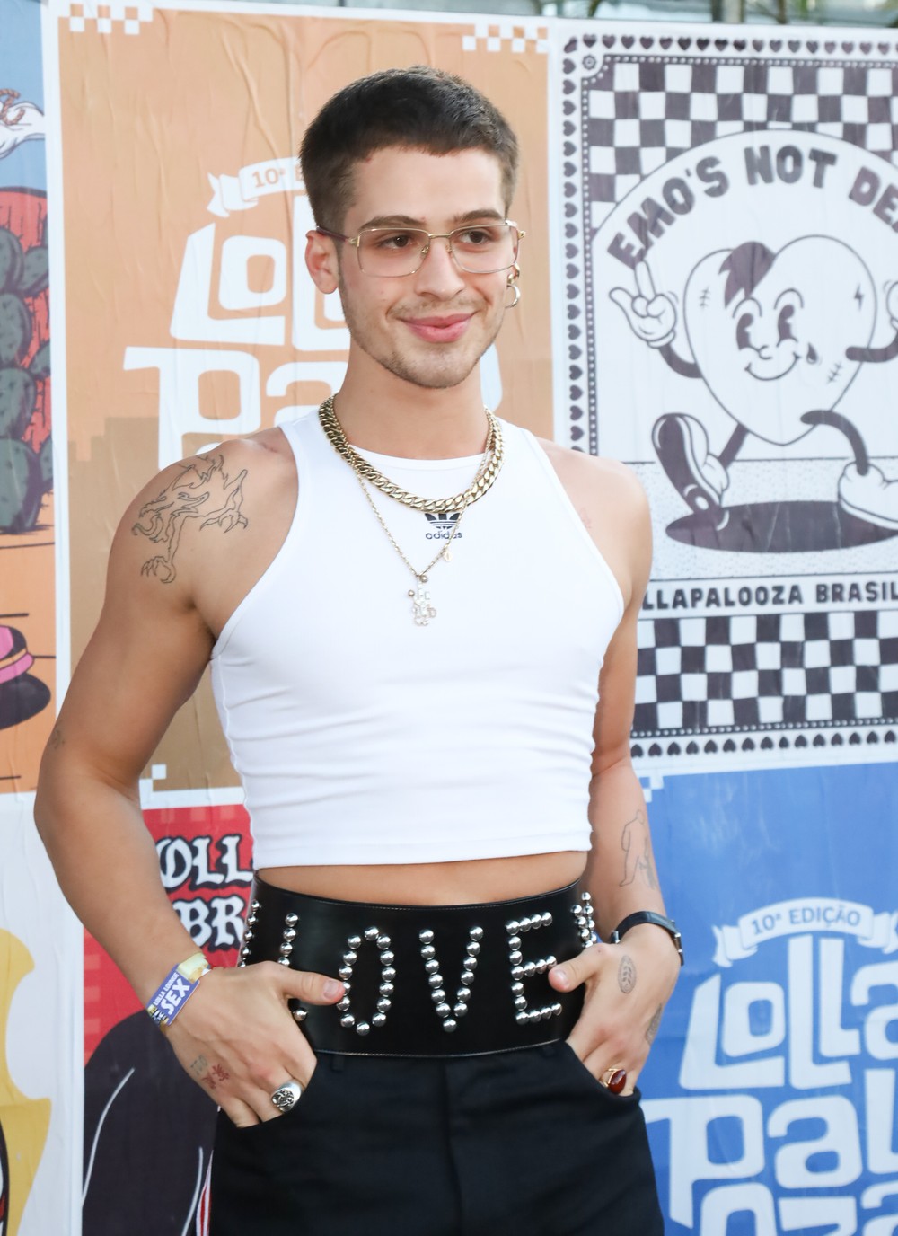 De cropped no Lolla, João Guilherme fala de estilo e comenta vida amorosa