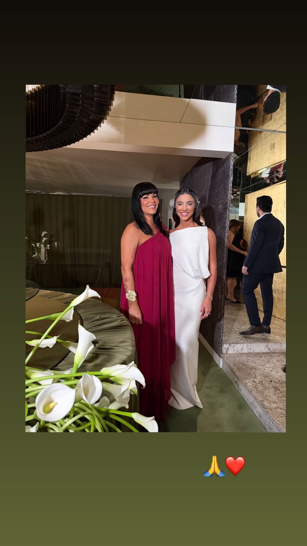 Gabriela Versiani e a mãe — Foto: Reprodução/Instagram