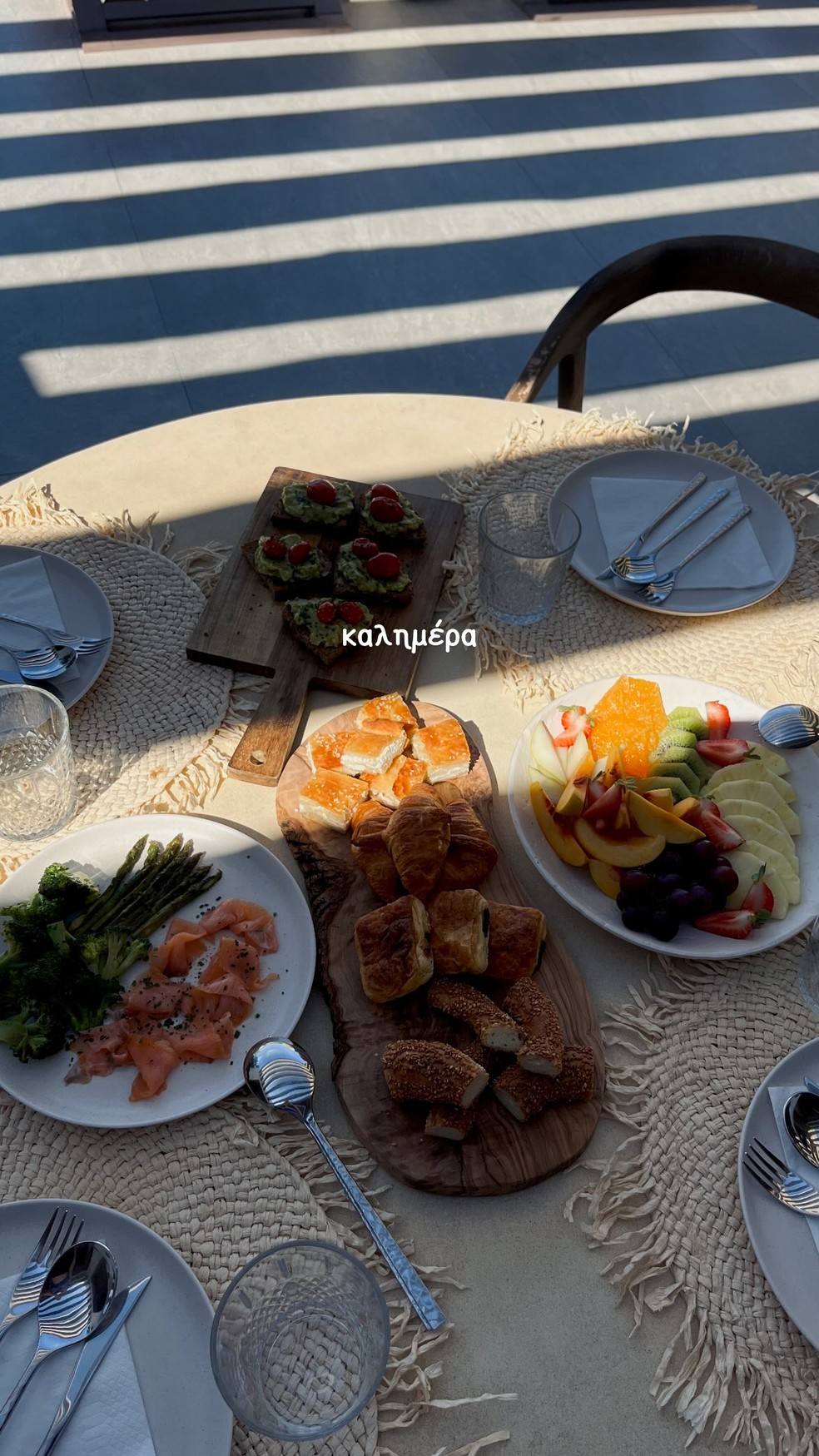 Maisa curte Grécia com amigas — Foto: Reprodução/Instagram