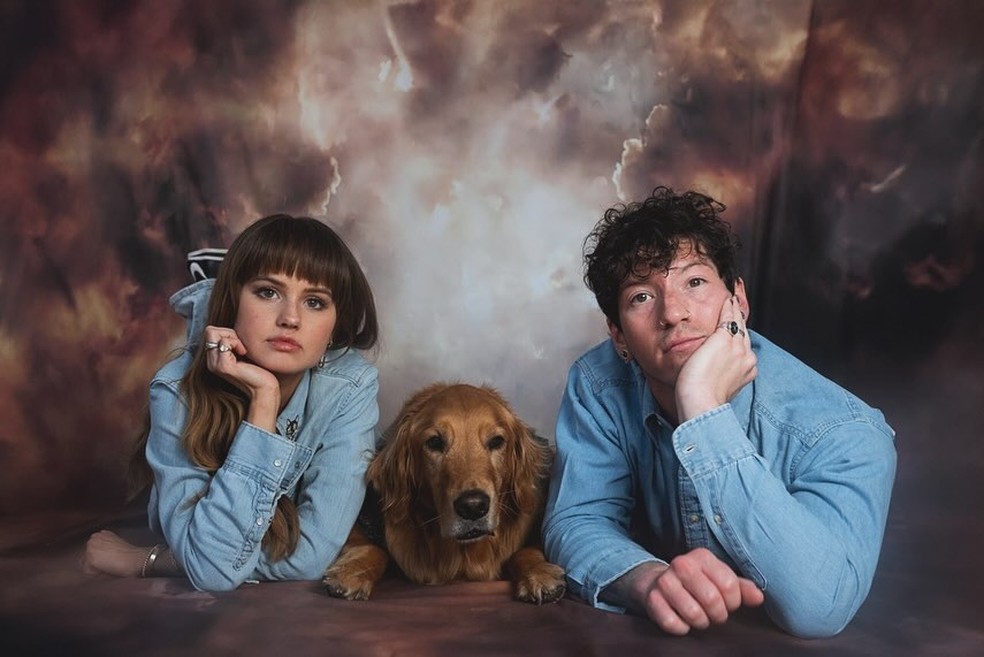 Josh Dun e Debby Ryan — Foto: Reprodução/Instagram