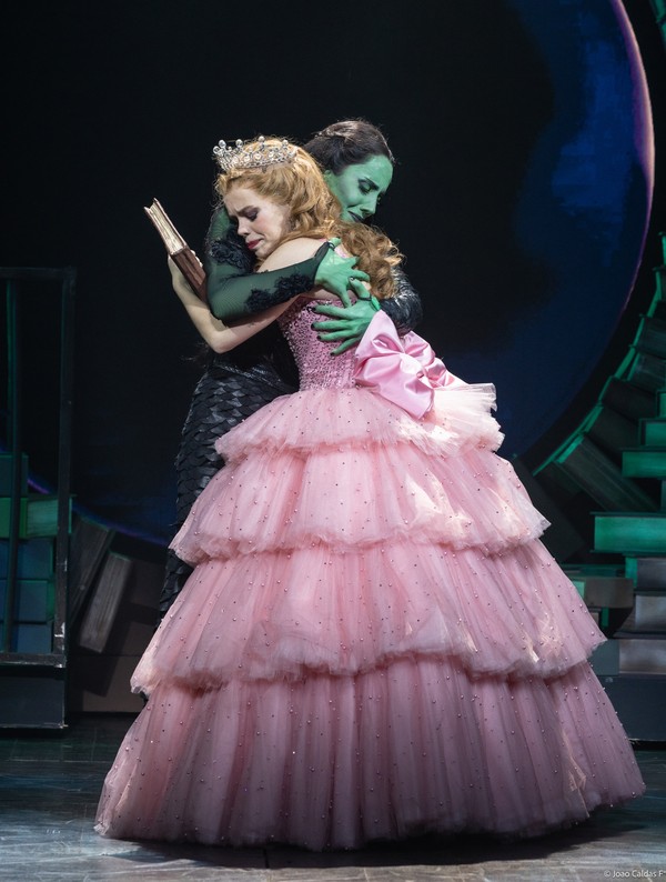 Nova montagem de 'Wicked' em SP é mais tecnológica e emocionante